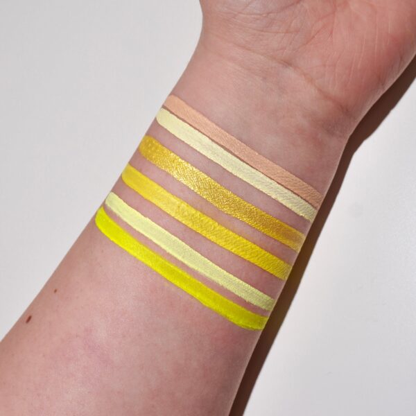 Parster Yellow 4-Pan Eyeliner Palette - Image 2