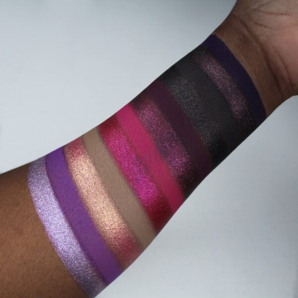 Parster Beauty Below Eyeshadow Palette - Image 7